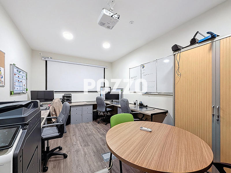 Bureau - 289 m²