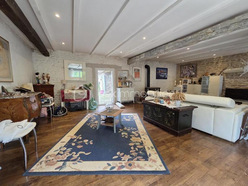 Maison ancienne - 223 m² - 6 pièces