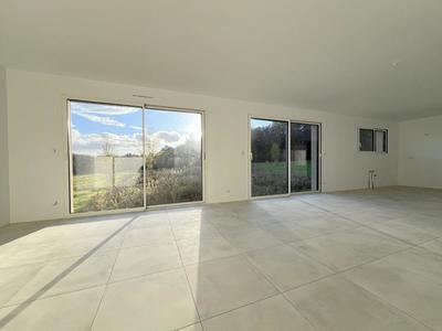 Maison - 141 m² - 6 pièces