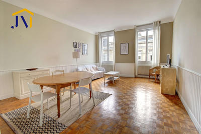 Appartement - 97 m² - 5 pièces