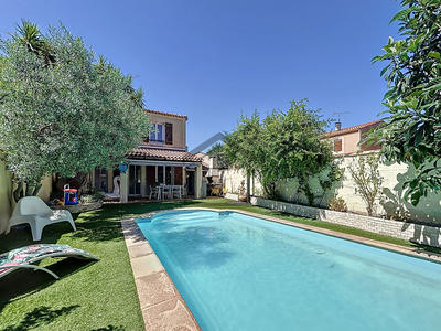 Maison - 96 m² - 4 pièces