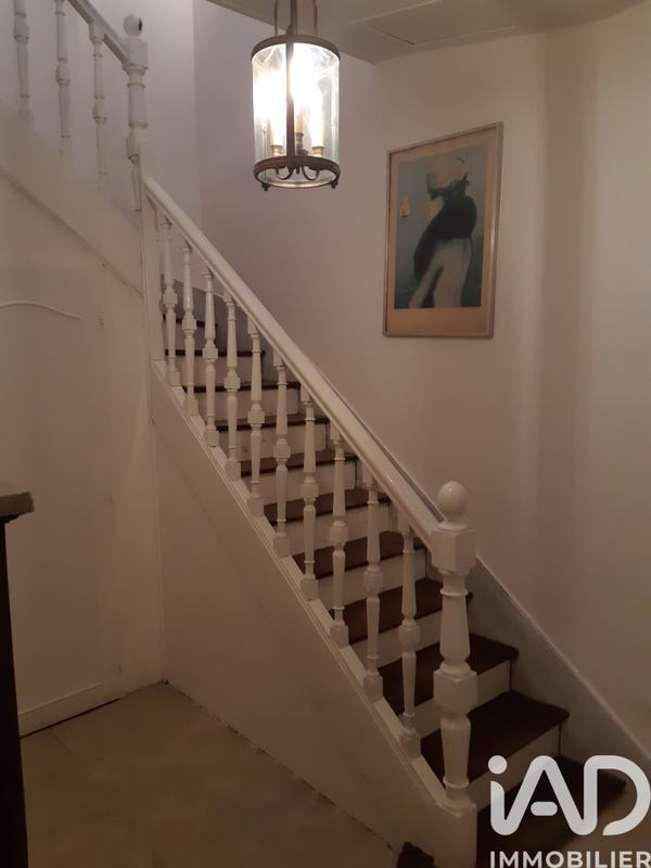 Maison - 180 m² - 5 pièces