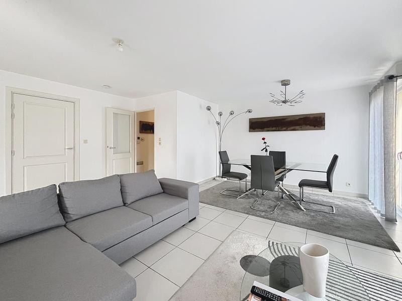 Appartement - 75 m² - 3 pièces