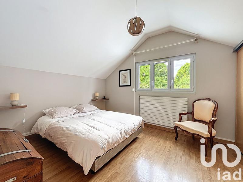 Maison - 192 m² - 7 pièces