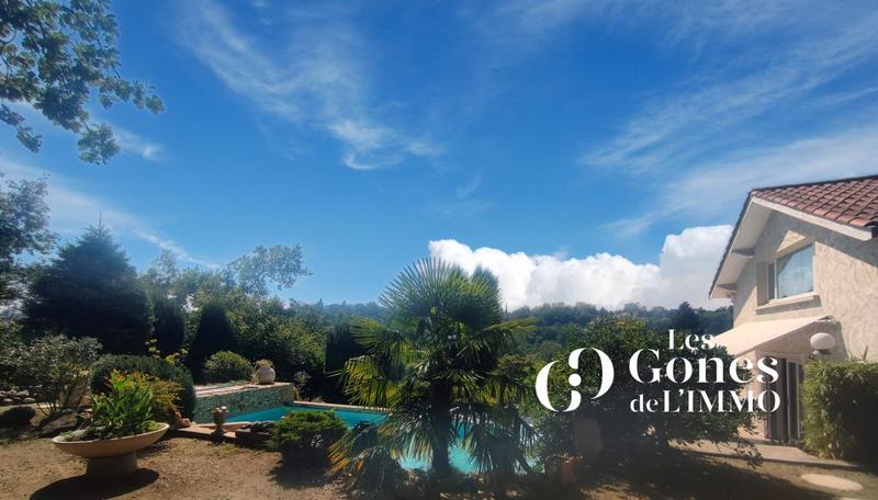 Maison - 209 m² - 6 pièces