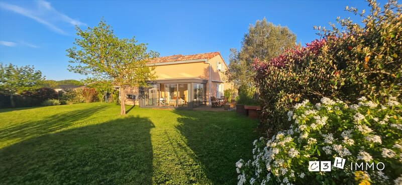 Villa - 143 m² - 5 pièces