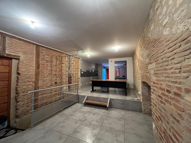 Local commercial - 68 m² - 2 pièces