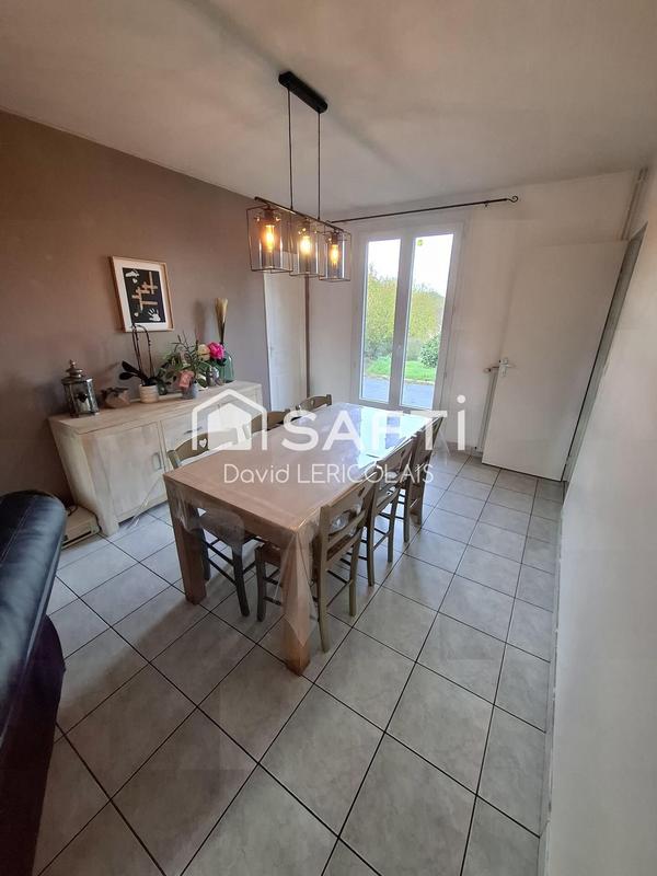 Maison - 80 m² - 5 pièces