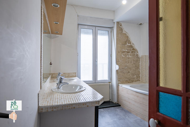 Immeuble - 200 m² - 8 pièces