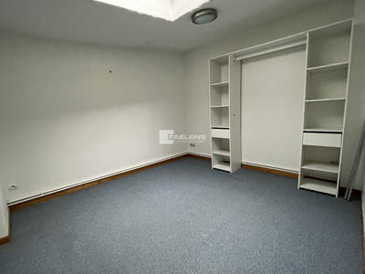 Appartement - 62 m² - 5 pièces