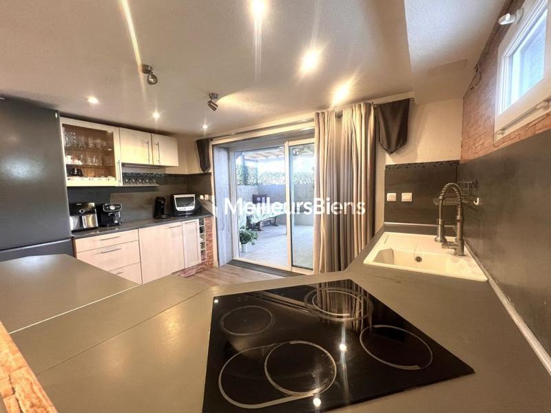 Maison - 171 m² - 8 pièces