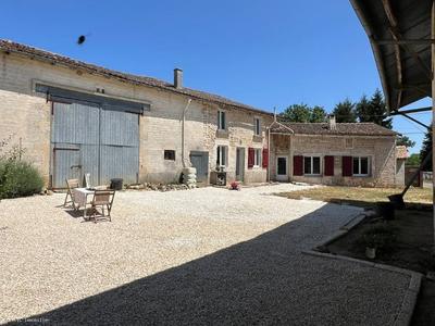 Maison en pierre - 154 m² - 5 pièces