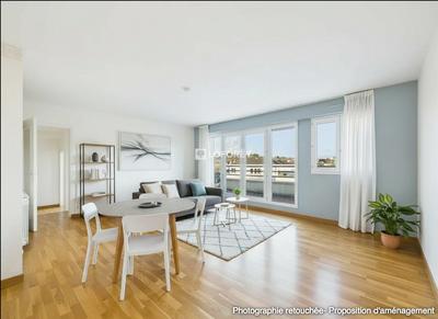 Appartement - 77 m² - 4 pièces