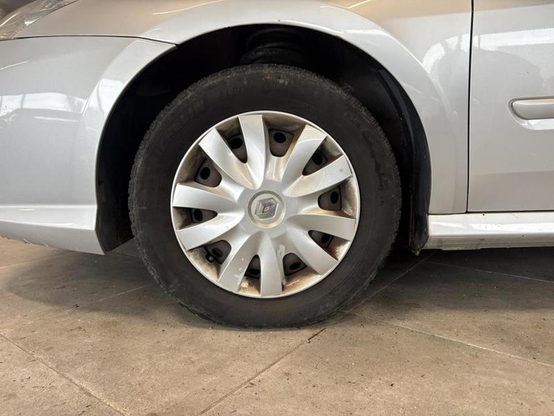 Renault Laguna III 1.5 dCi - 110 Berline Expression Phase 1 / Garantie 12 Mois