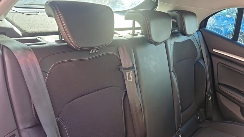 Renault Mégane IV Berline Tce 140 Edc Techno