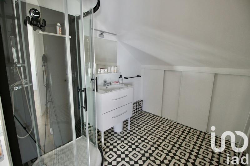 Maison - 113 m² - 6 pièces