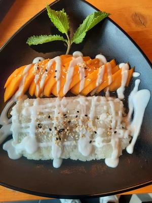 Moom thai restaurant