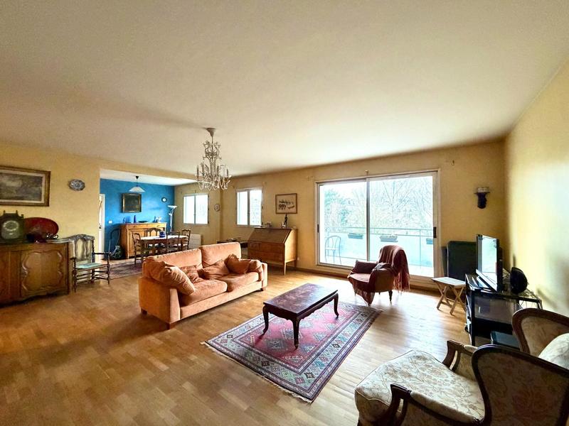 Appartement - 135 m² - 4 pièces