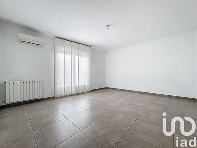 Appartement - 93 m² - 4 pièces