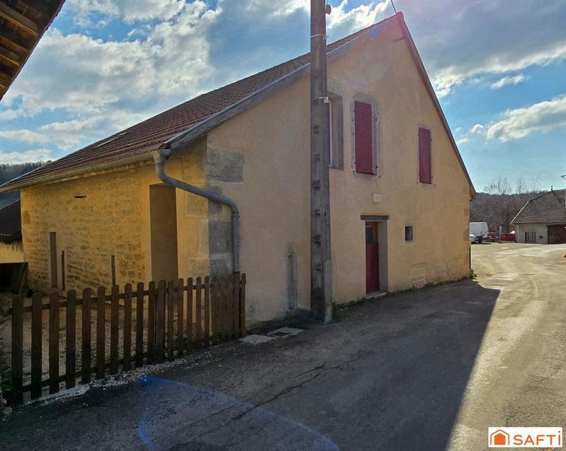 Maison de village - 81 m² - 4 pièces