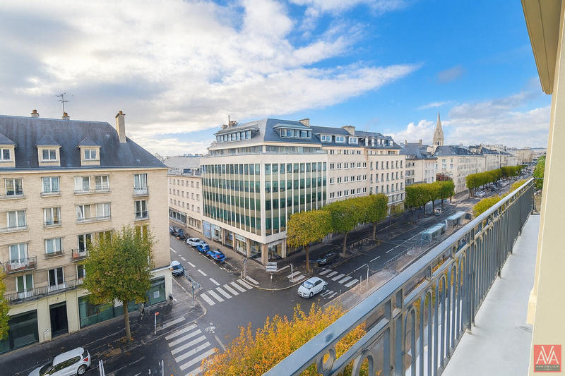 Appartement - 85 m² - 4 pièces