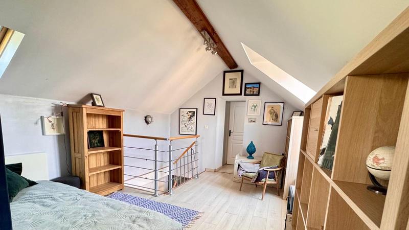 Maison - 121 m² - 5 pièces