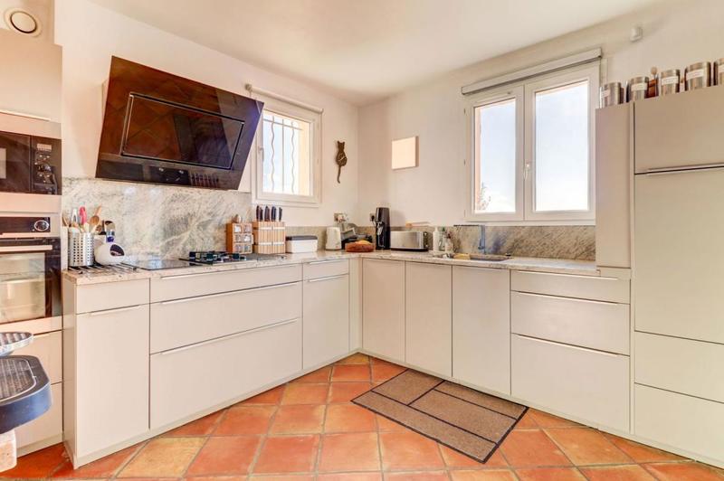 Maison - 112 m² - 4 pièces