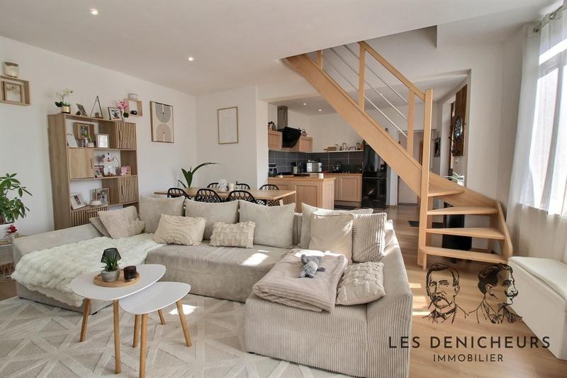 Maison - 108 m² - 6 pièces