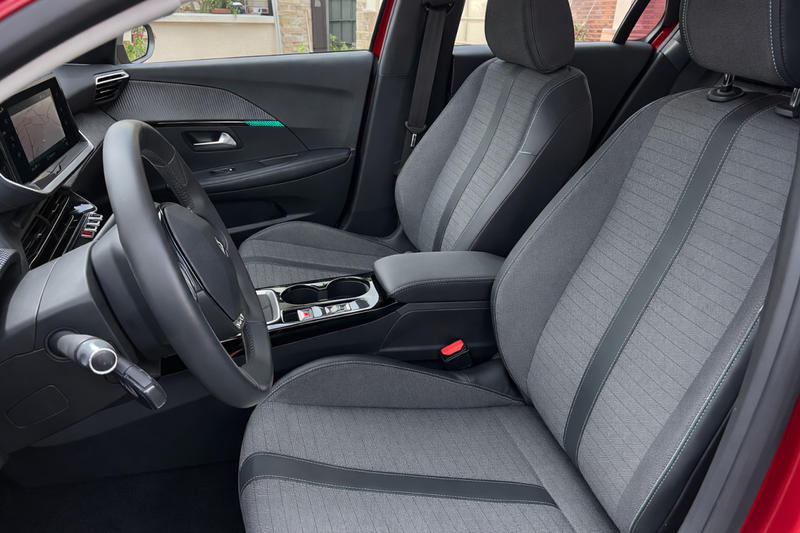 Peugeot 208 II 1.2 PureTech 100 Allure