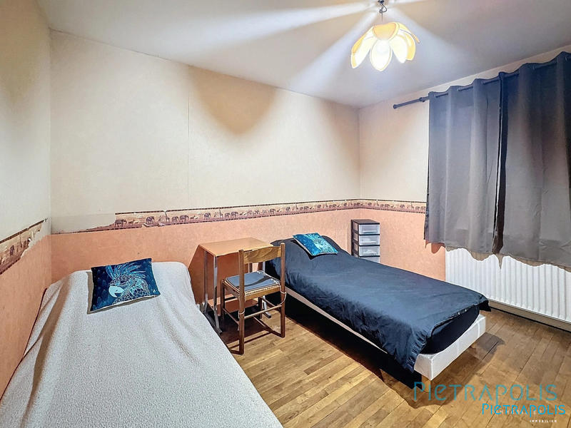 Maison - 128 m² - 7 pièces