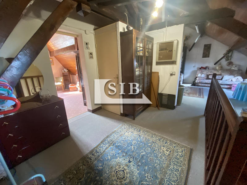 Maison - 149 m² - 7 pièces