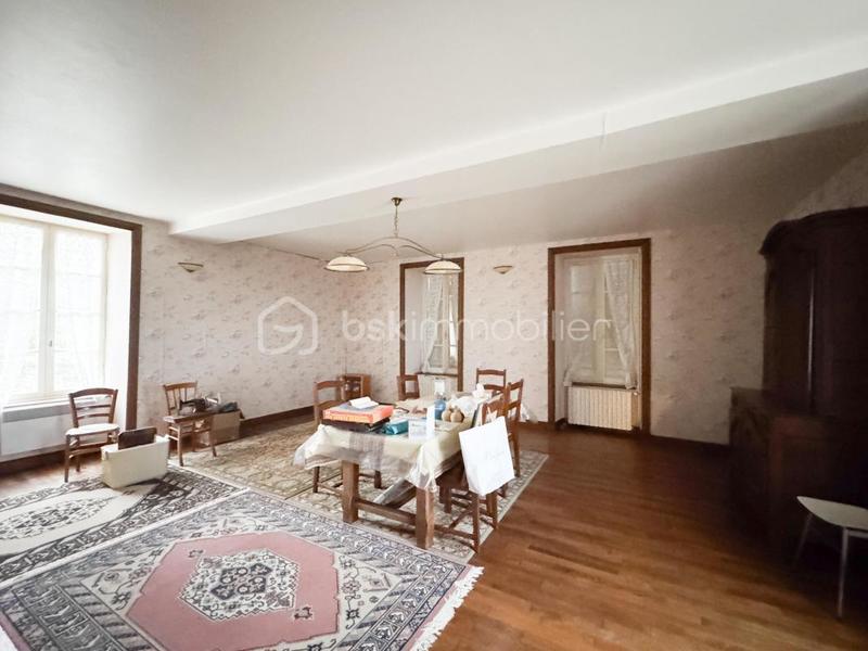 Maison de ville - 191 m² - 8 pièces