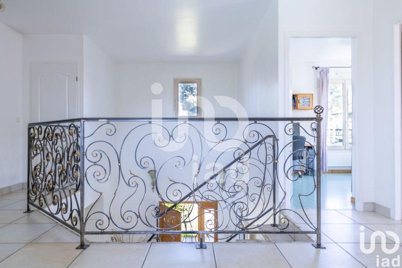 Maison - 194 m² - 6 pièces