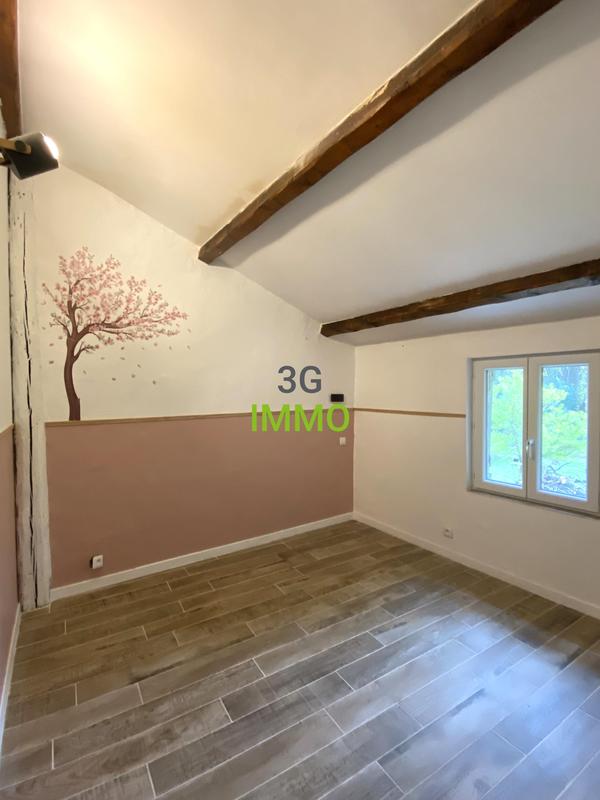 Maison en pierre - 125 m² - 5 pièces
