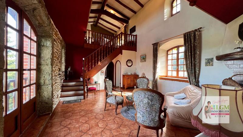 Maison de village - 140 m² - 6 pièces