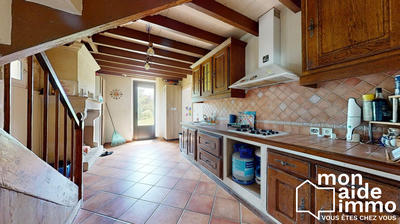 Maison - 215 m² - 7 pièces