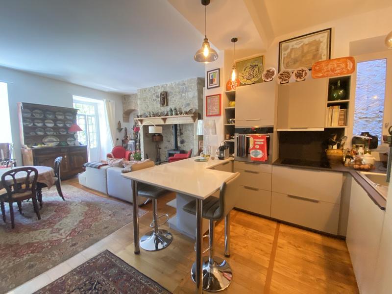 Maison bourgeoise - 399 m² - 15 pièces