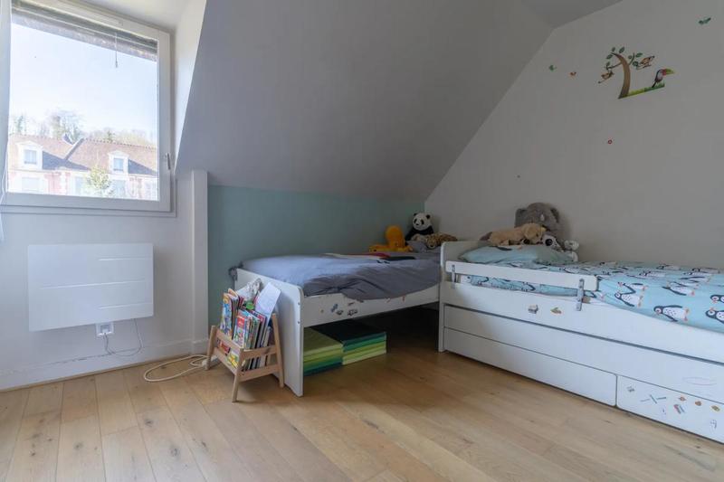 Maison - 176 m² - 7 pièces