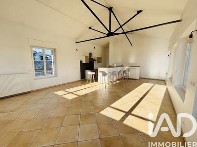 Appartement - 95 m² - 3 pièces