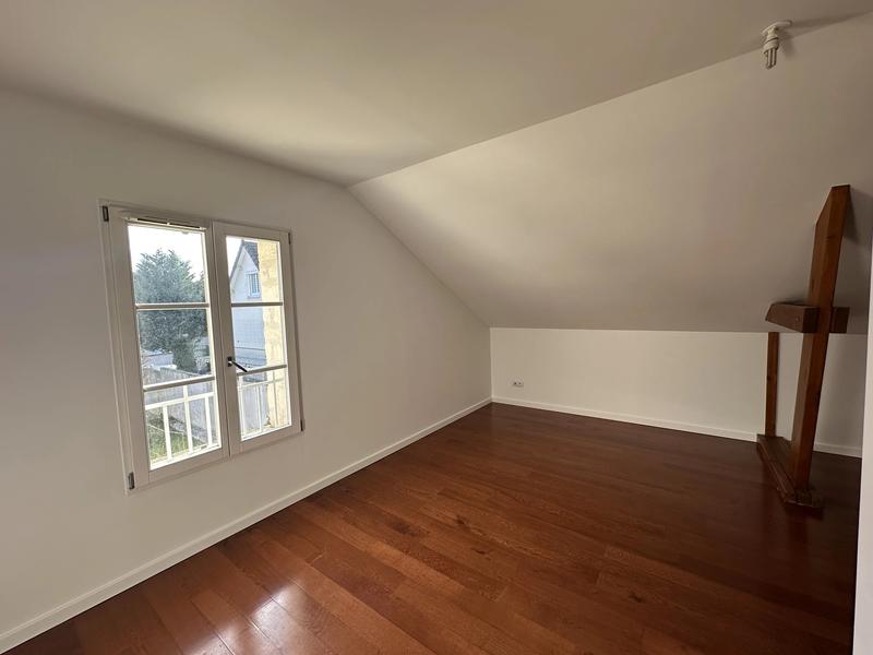 Appartement - 112 m² - 5 pièces