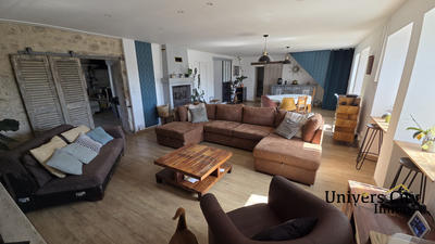 Maison - 170 m² - 5 pièces