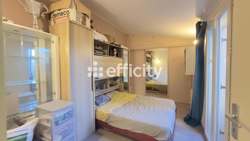 Pavillon - 102 m² - 5 pièces