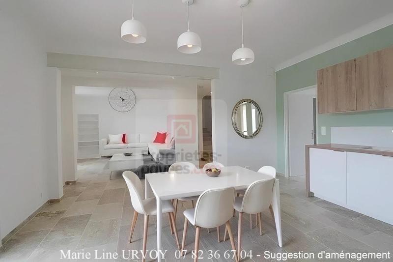 Maison - 151 m² - 8 pièces