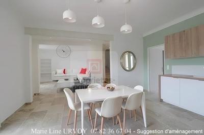 Maison - 151 m² - 8 pièces