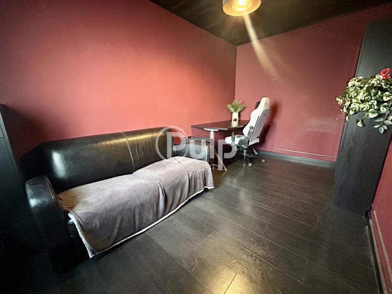 Maison - 85 m² - 6 pièces