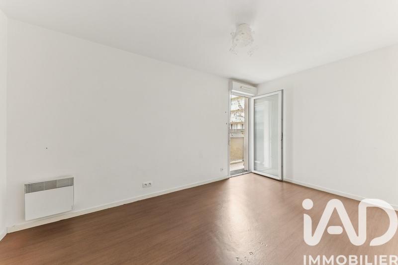 Appartement - 90 m² - 4 pièces