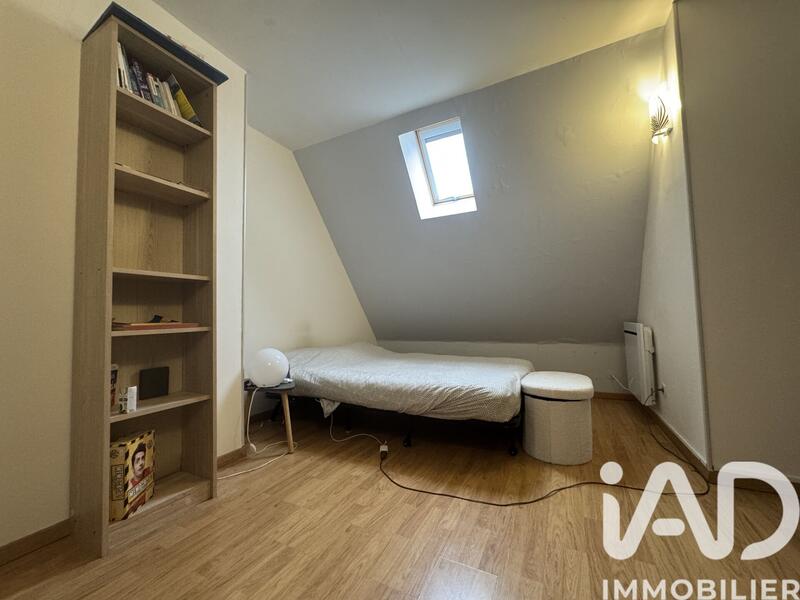 Maison - 468 m² - 14 pièces