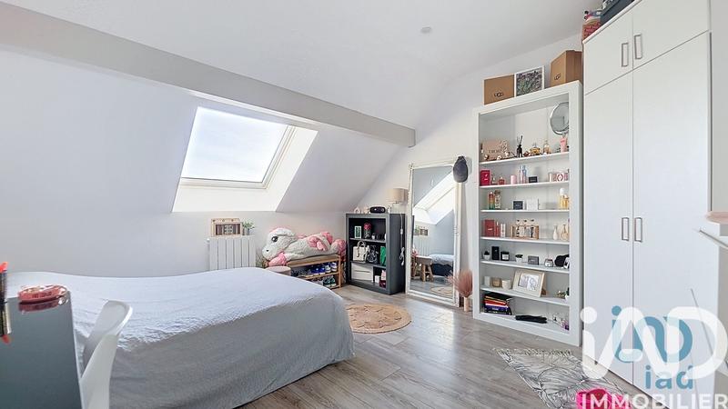 Maison - 184 m² - 8 pièces