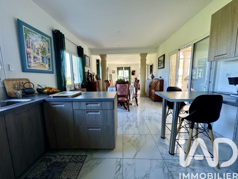 Maison de maîtres - 246 m² - 5 pièces