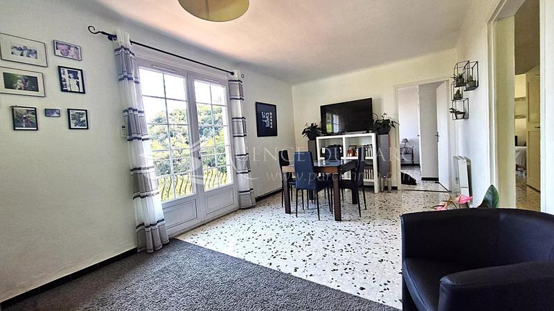 Maison - 113 m² - 6 pièces